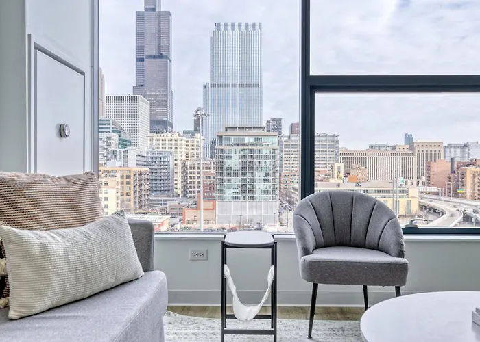 W Loop 2br W Gym Pool In Heart Of Greektown Chi-534