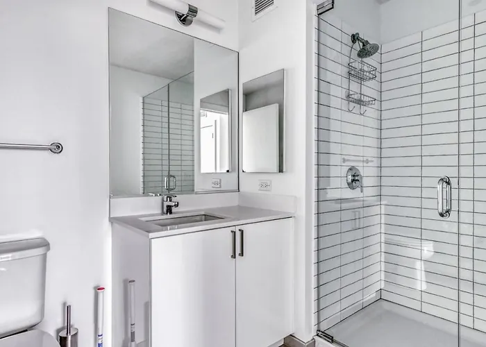 W Loop 2br W Gym Pool In Heart Of Greektown Chi-534 Apartamento Chicago